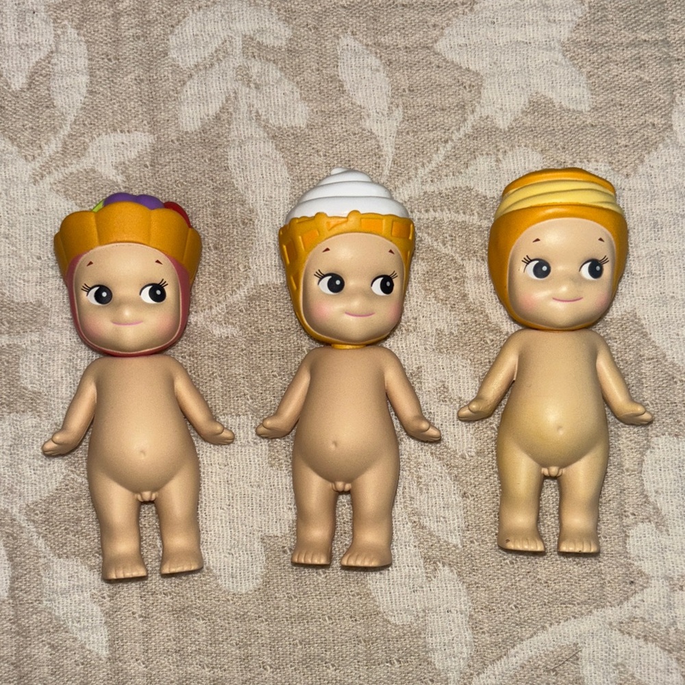 Authentic Sonny Angel Bundle (Sweets Series)